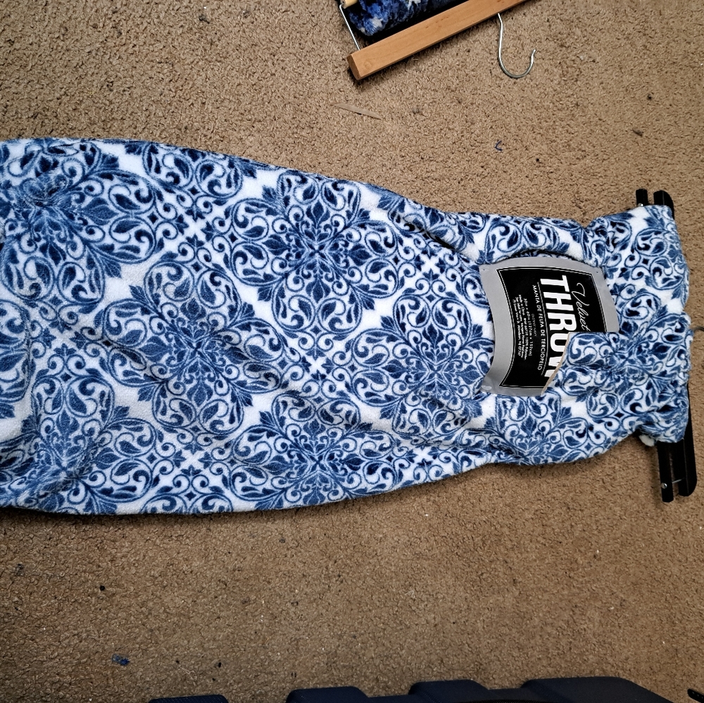 Blue Velvet Throw Blanket NWT